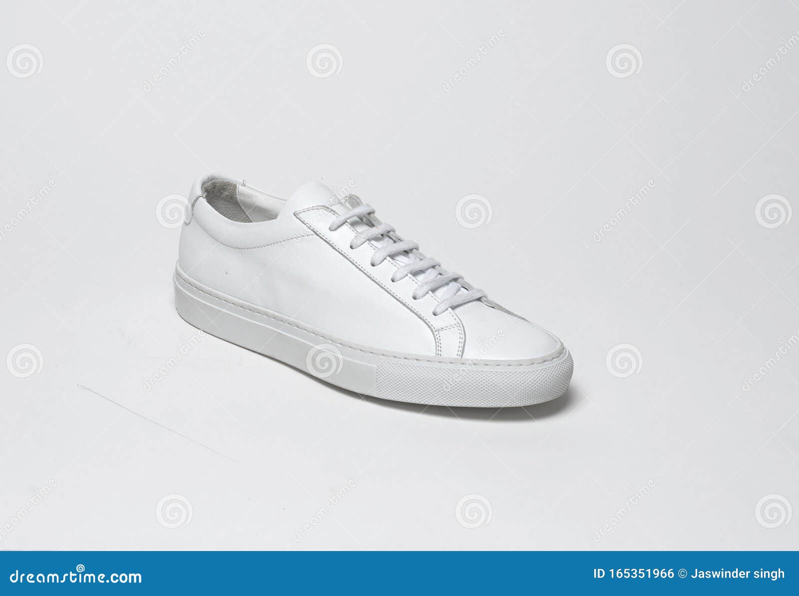 White Casual Sneakers with White Base and White Background, Plain White ...