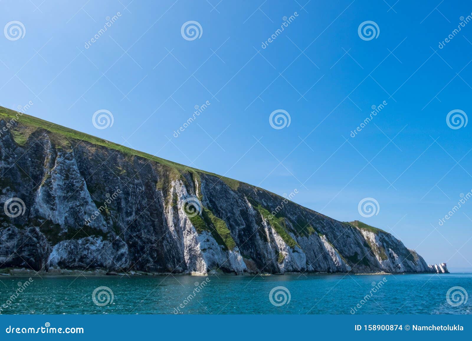 White Chalk Cliffs of Isle of Wight Stock Photo - Image of geography ...