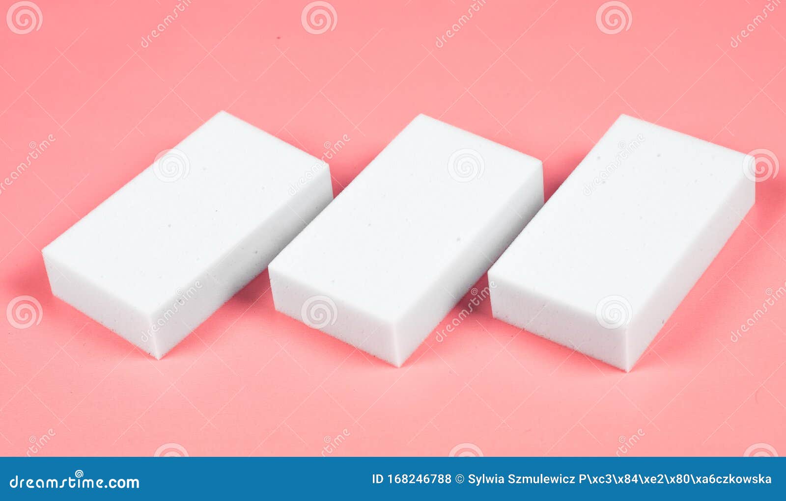 White, Eco Friendly Magic Sponges for Cleaning with No Detergent Stock