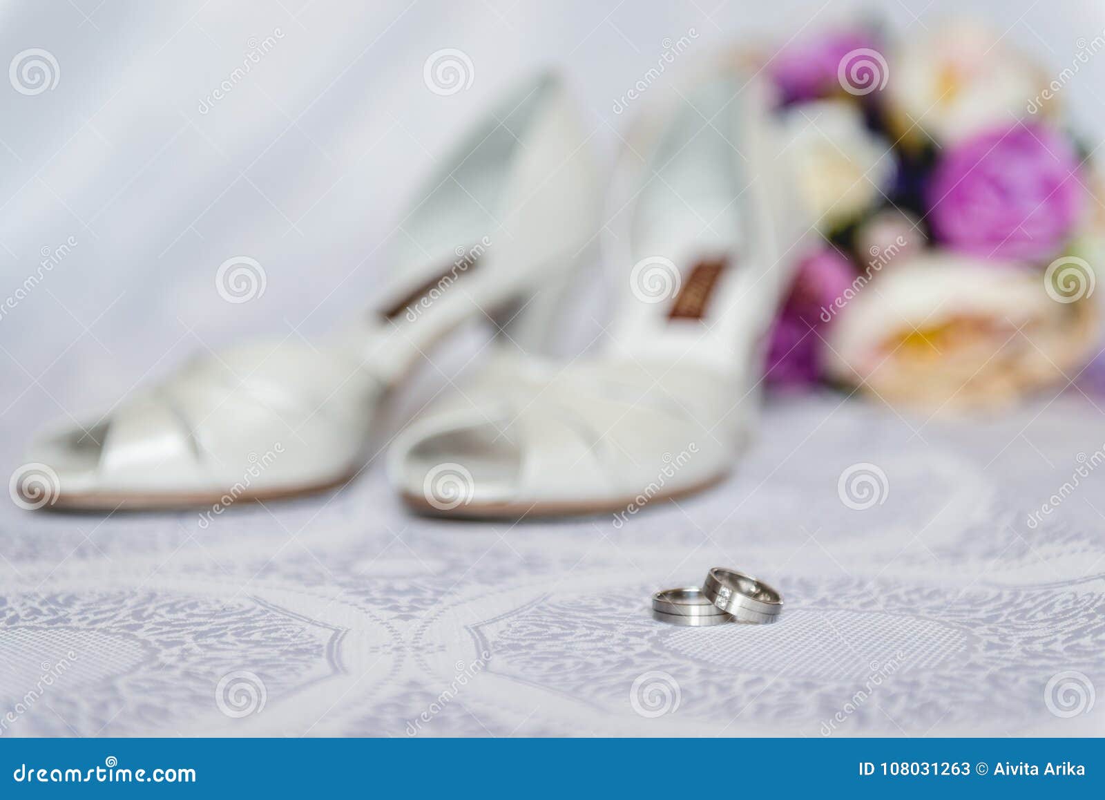 Wedding Details. Wedding Rings Close Up Photography Stock Image - Image ...