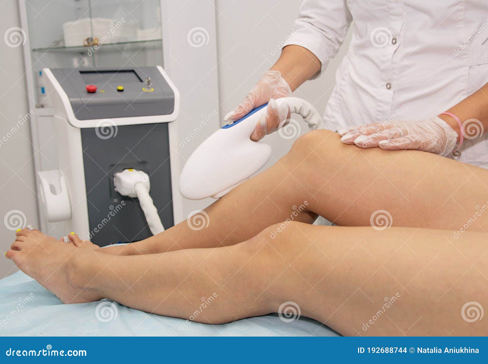 Hand of the Beautician Holds the Machine and Conducts Laser Hair Removal of the Legs Stock Photo - Image of cosmetology, professional: 192688744 Hand of the Beautician Holds the Machine and Conducts Laser Hair Removal of the Legs Stock Photo - Image of cosmetology, professional: 192688744