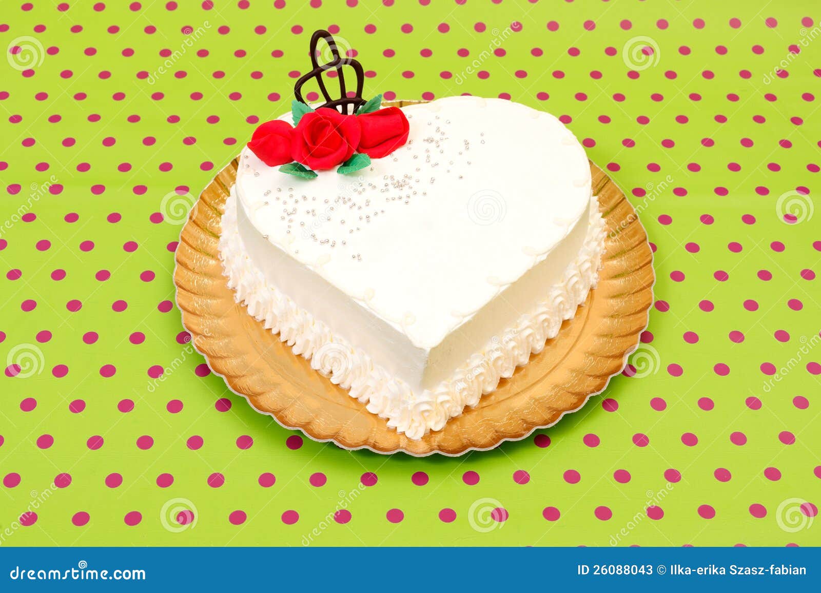 White Cake with Mini Heart