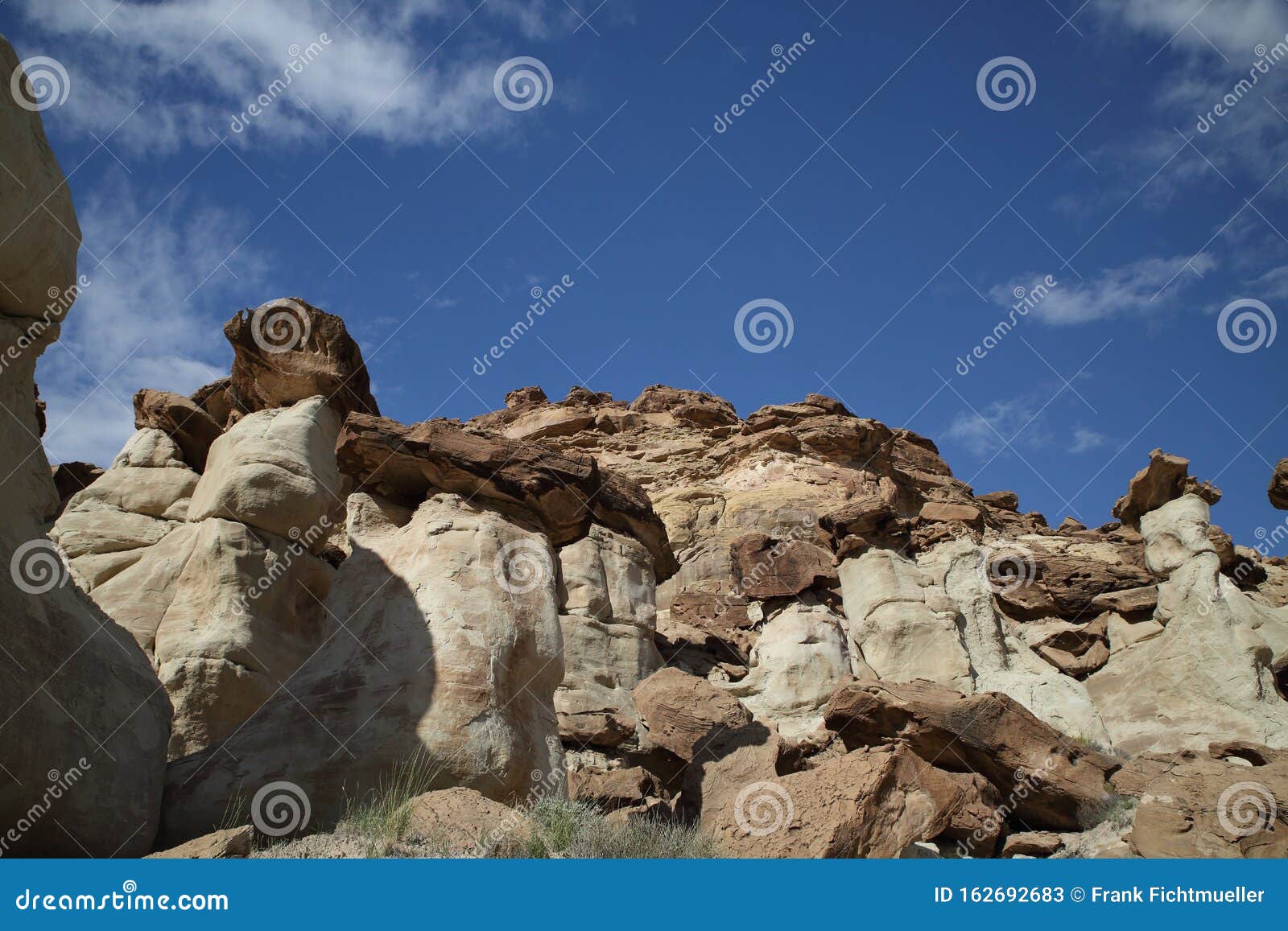 white hoodoo-toadstool hoodoo- rimrocks, grand staircase escalante national monument, gsenm, utah