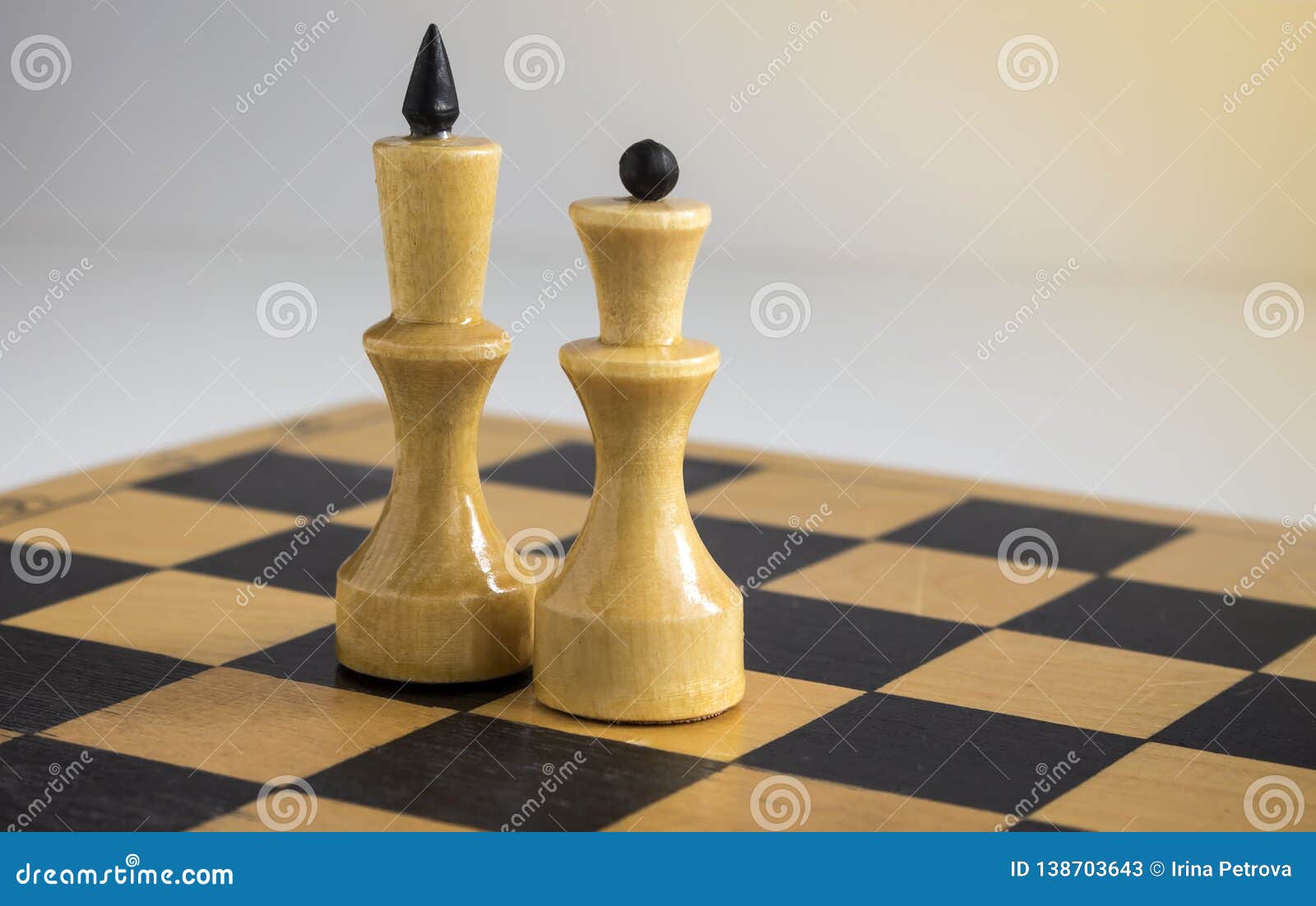 2+ Thousand Chess King Sketch Royalty-Free Images, Stock Photos & Pictures