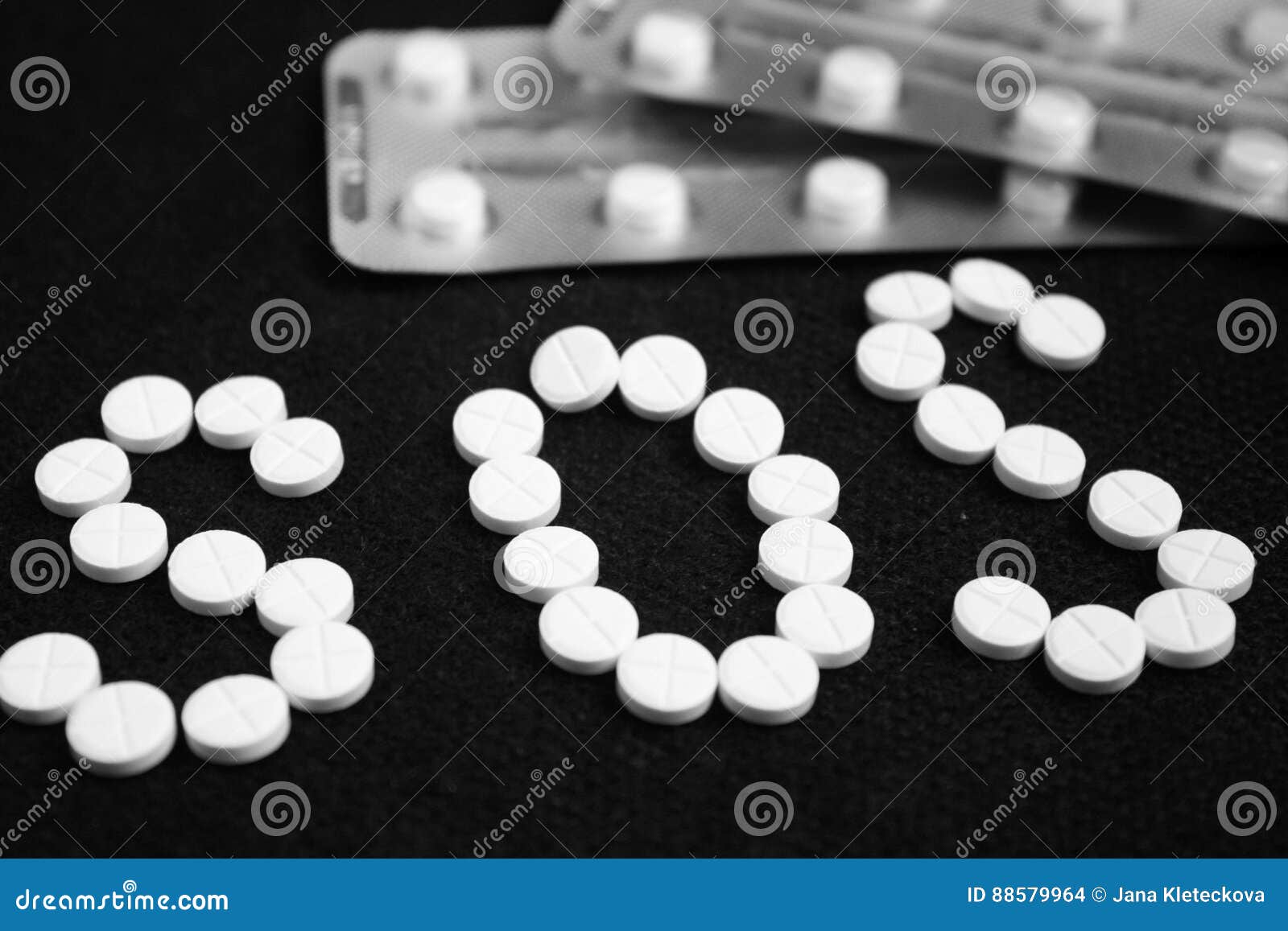 наркотики таблетки черные