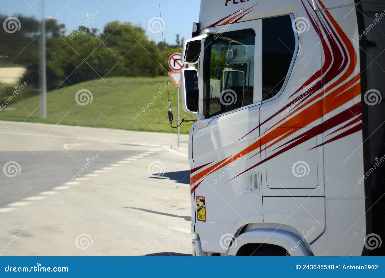 white scania truck side view