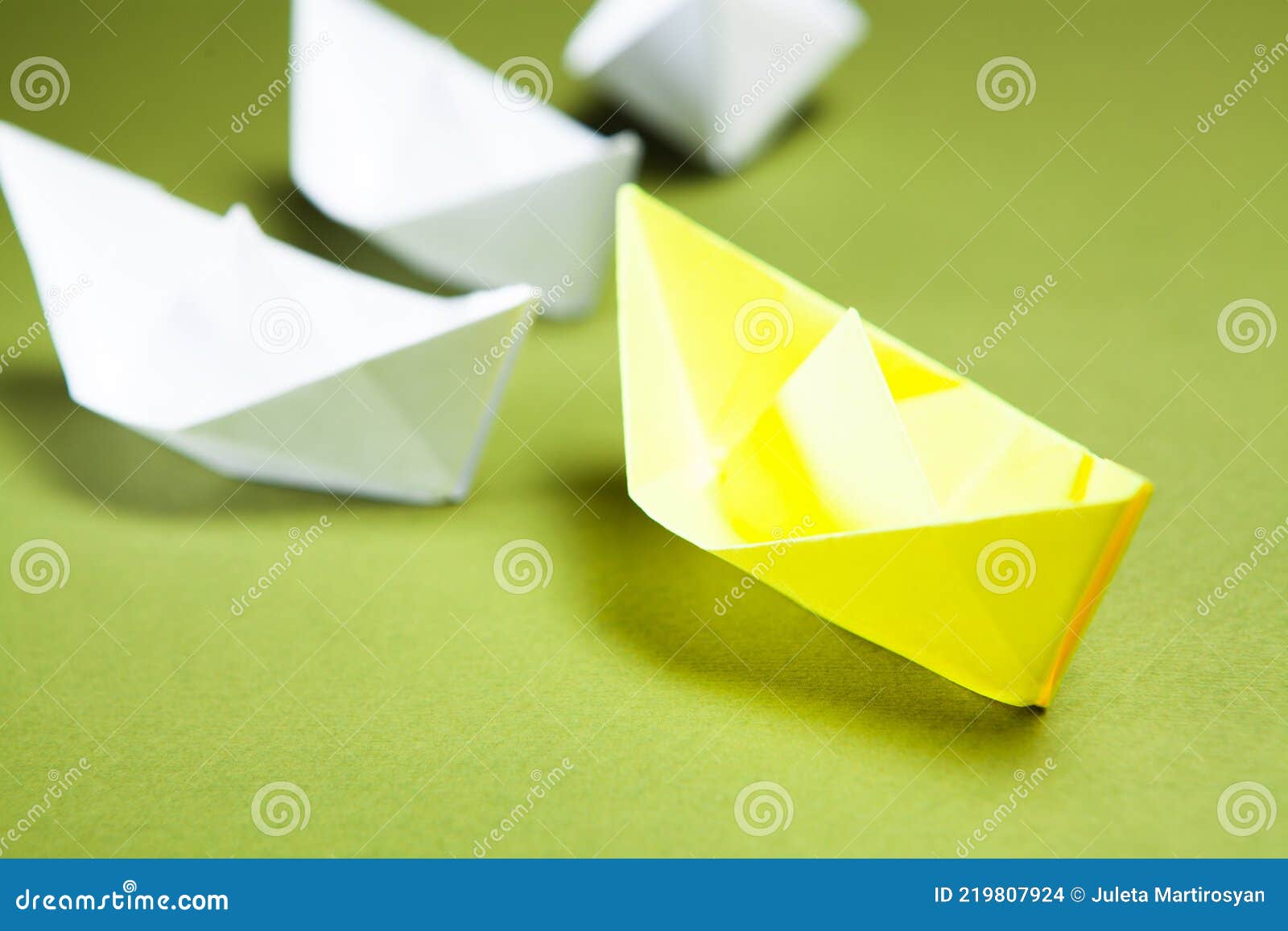 white ships follow yellow