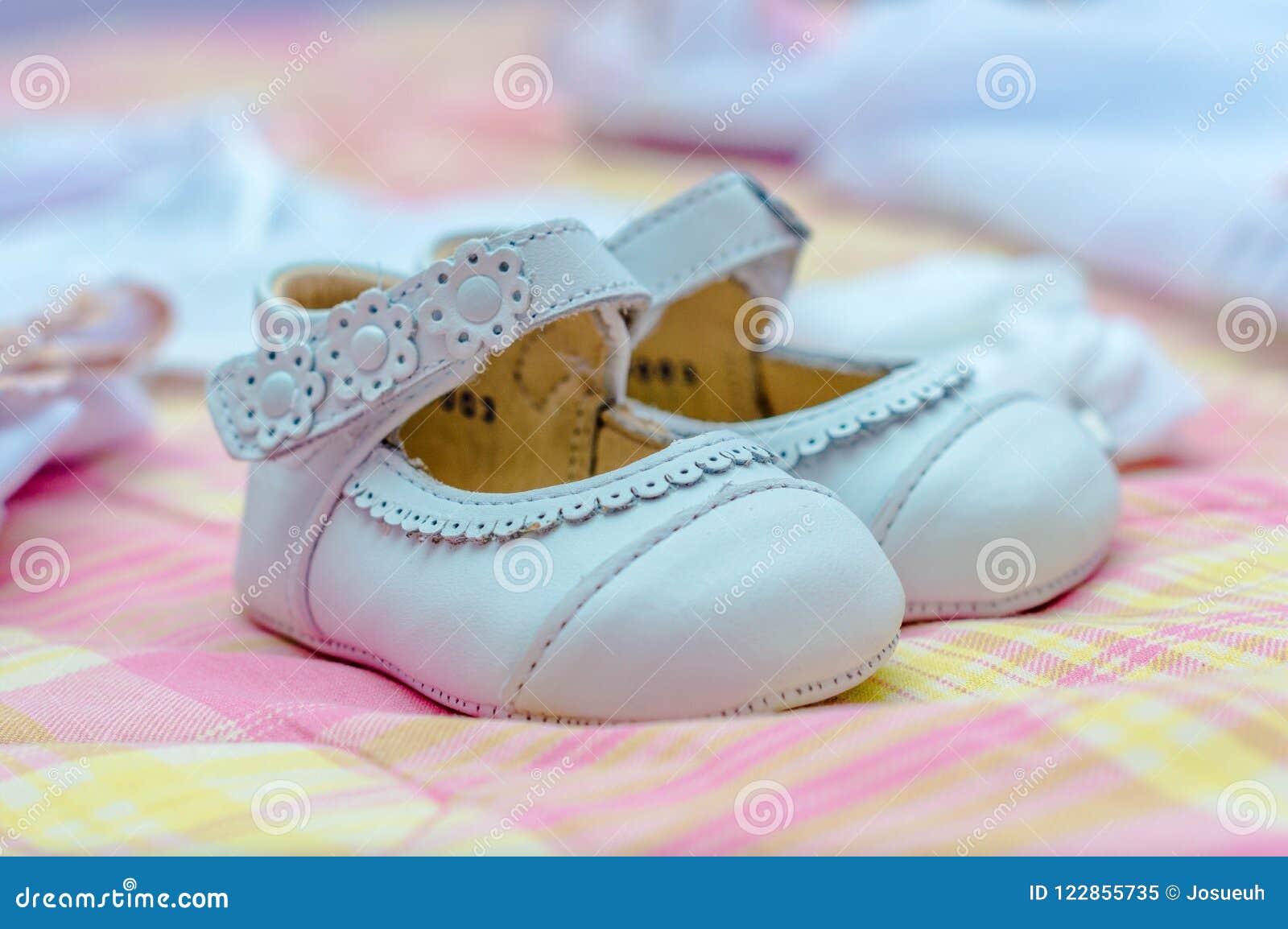 white shoes for baby girl