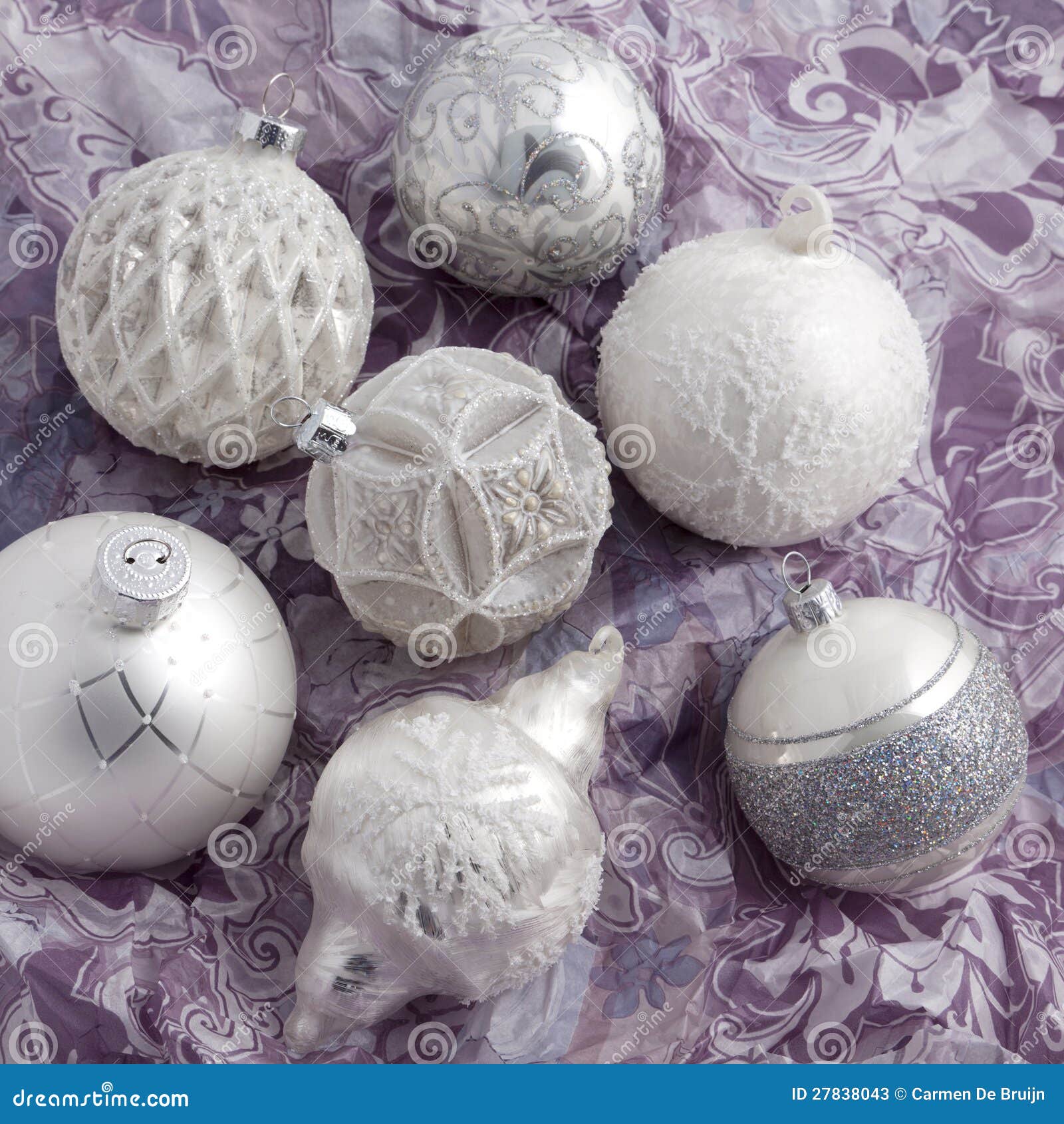 White And Silver Christmas Wrapping Paper 