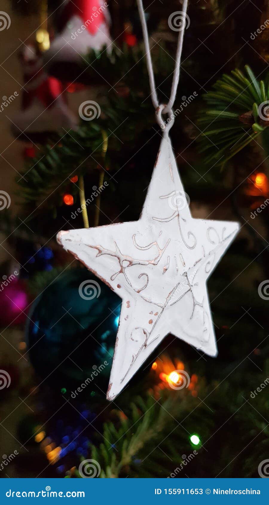 Silver Christmas New Light Up Stunning Star
