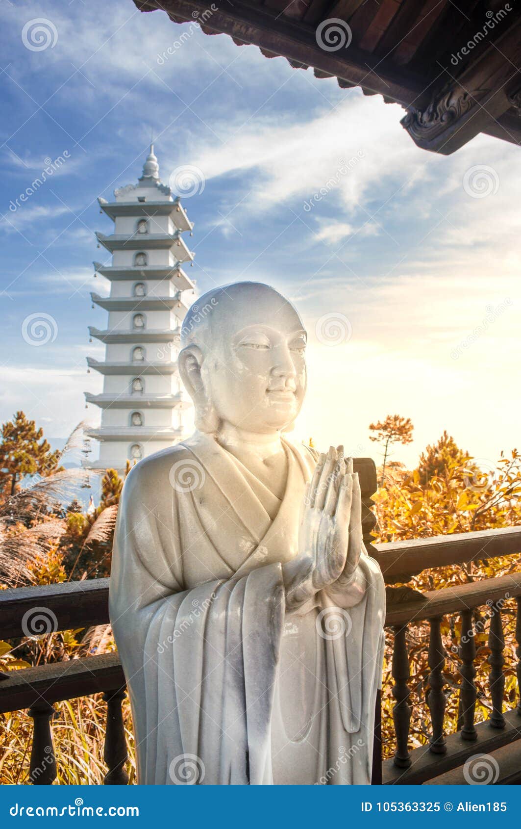 white statue of buddha