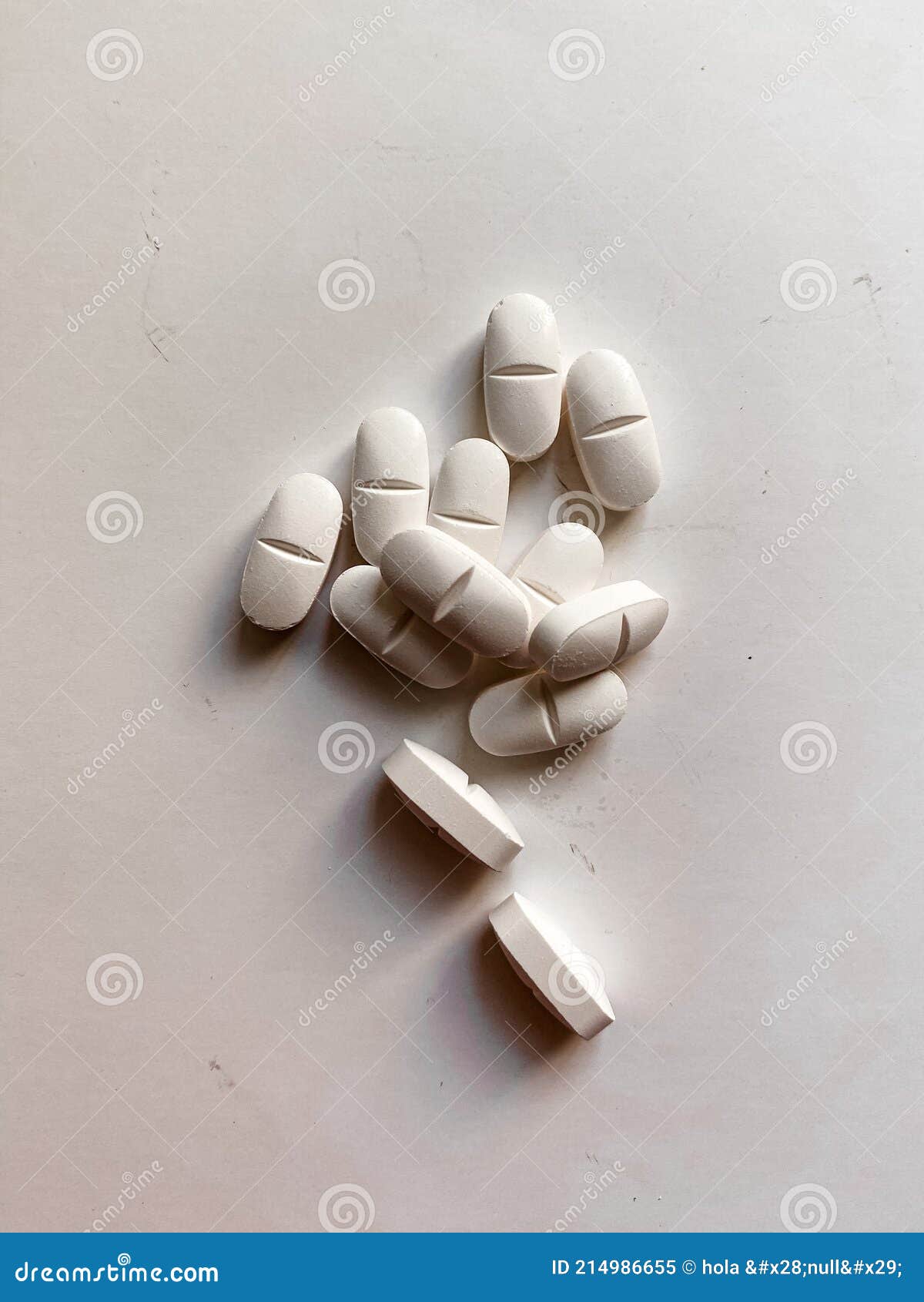 white tablets pastillas blancas