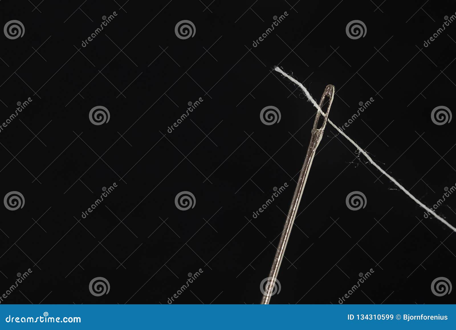 White Thread through Needle. Stock Image - Image of work, tailor: 134310599