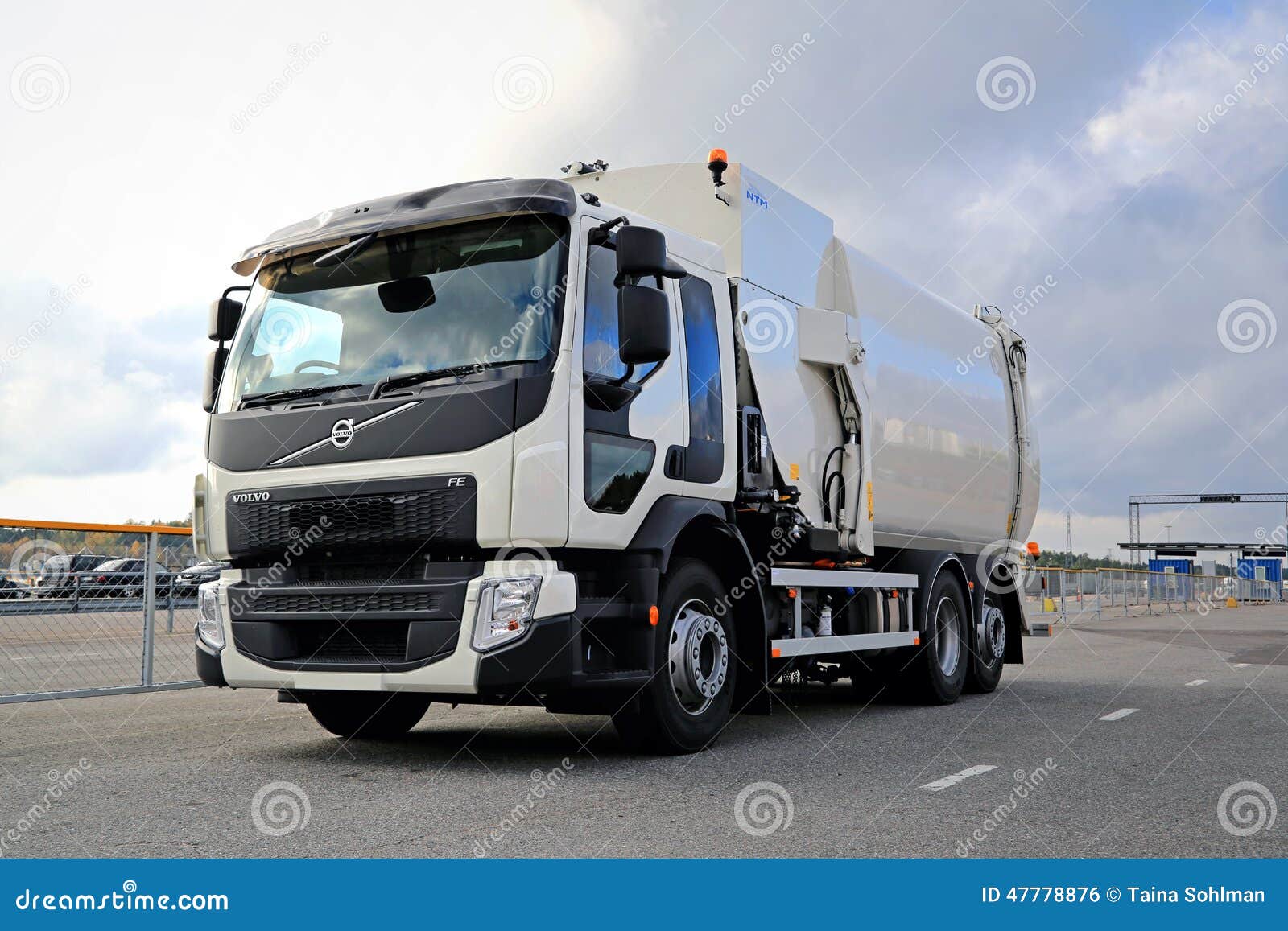 Volvo FMX 500 Forest Vehicle Transporter Truck Editorial Stock