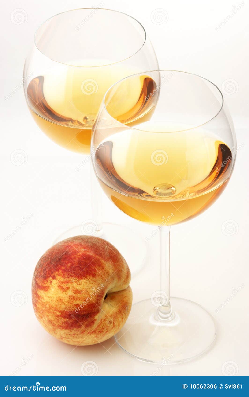 White wine and peach stock photo. Image of peach, refraction 10062306