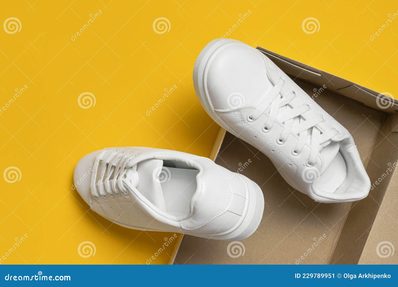 Yellow Box Shoes Women's Croc-Embossed Meredith Mule - Ivory US 10M | Yellow  box shoes, Women shoes, Shoes