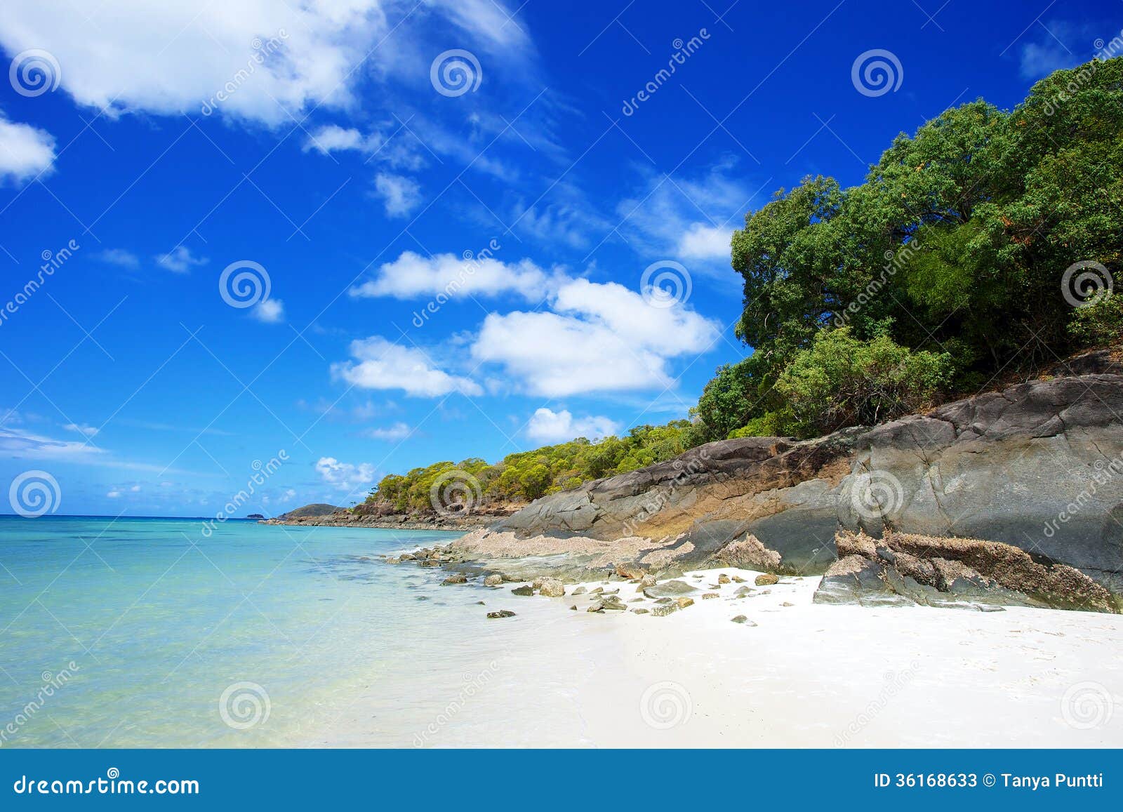 Whitehaven Beach Whitsundays Stock Image - Image of hill, whitsundays ...