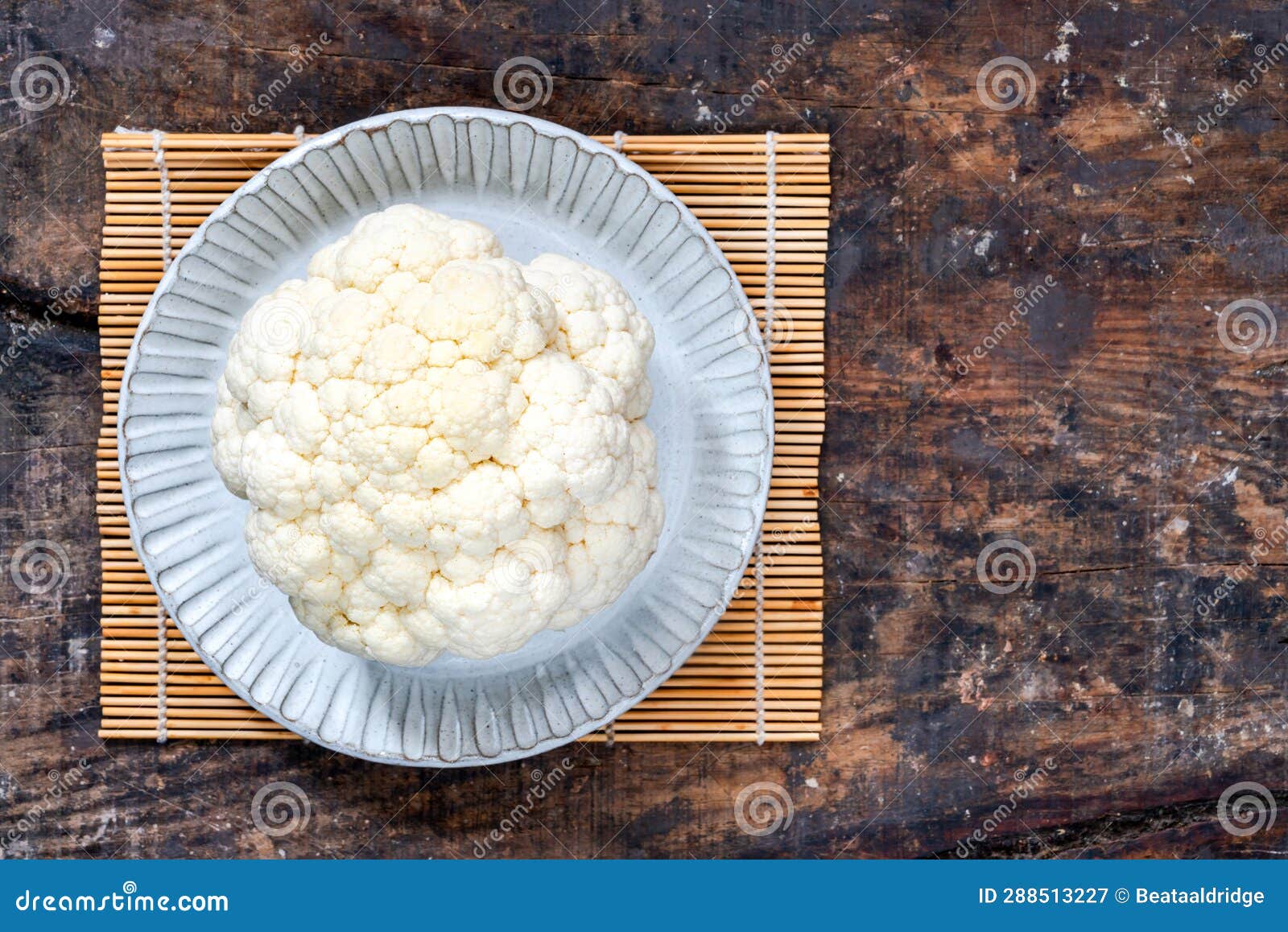 Whole cauliflower head stock image. Image of nourishment 288513227
