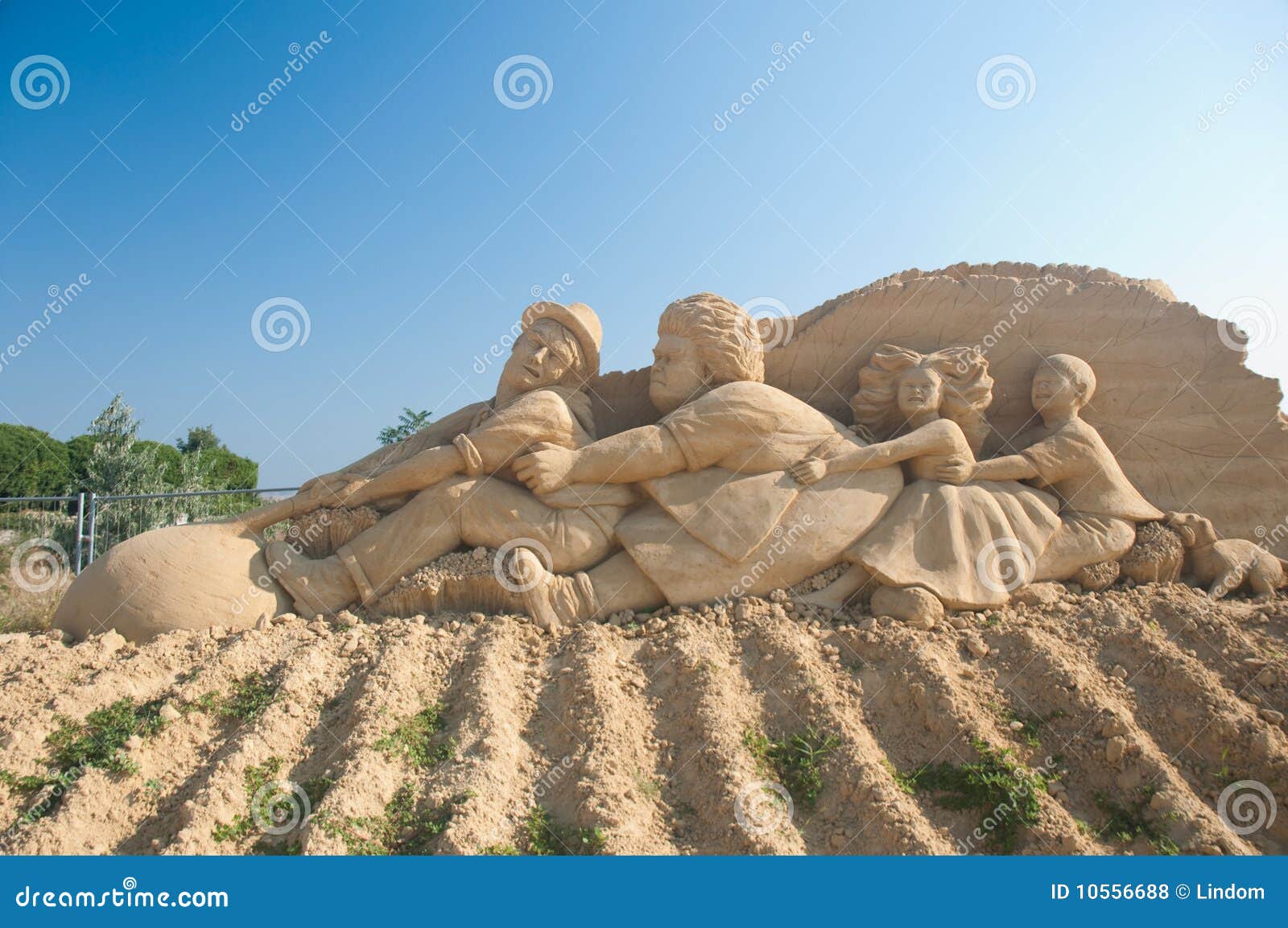 The Whole Family Pulls the Turnip Editorial Stock Photo Image of sand, architecture 10556688