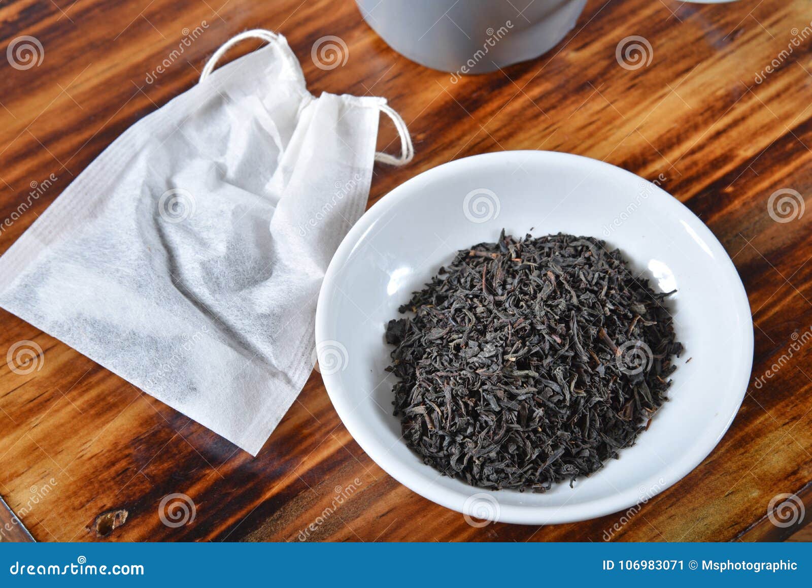 Whole leaf black tea stock image. Image of beverage 106983071
