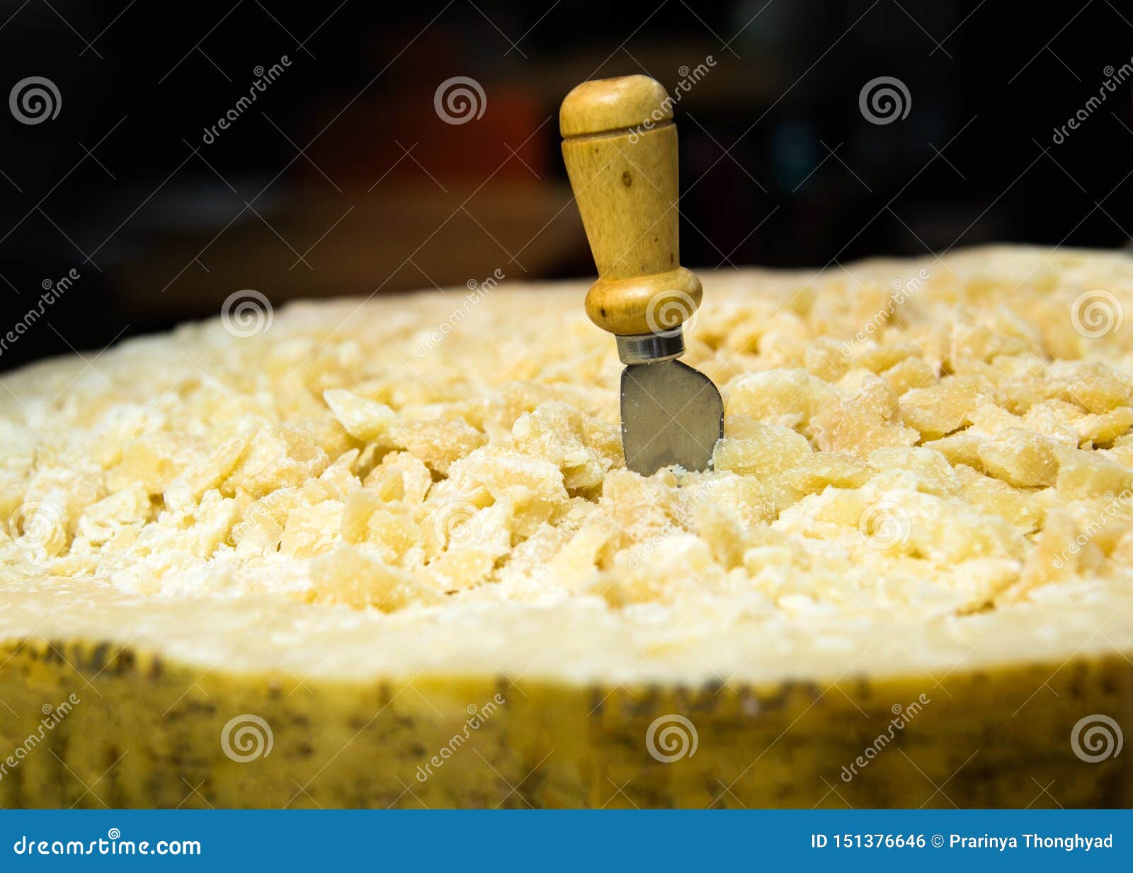 Whole of Parmesan with Handle Cheese Knife, Parmesan Cheese with Knife