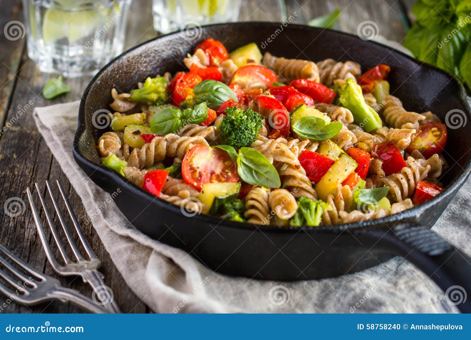 whole wheat fusilli pasta with vegetables