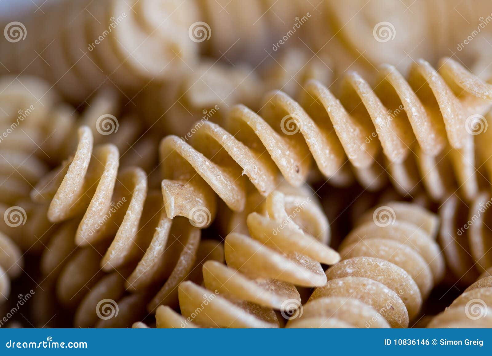 wholewheat pasta twirls macro