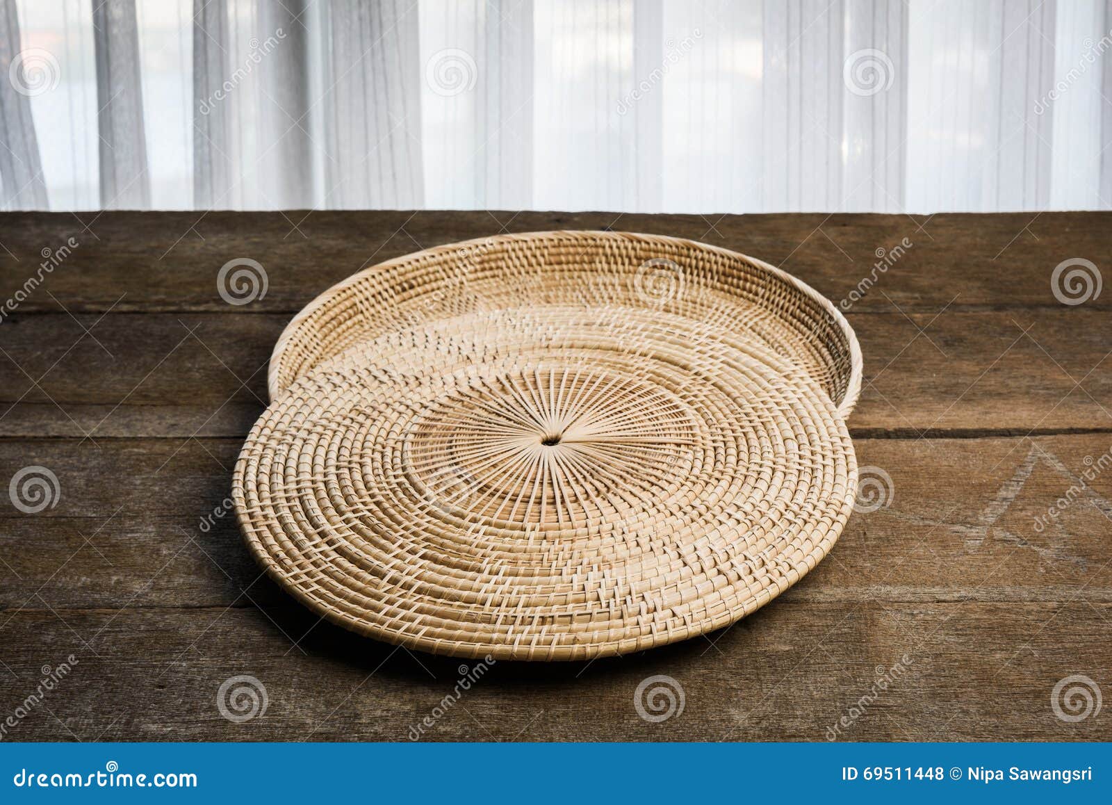 Wicker Placemat on Bamboo Placemats Stock Photo - of traditional, table: 69511448