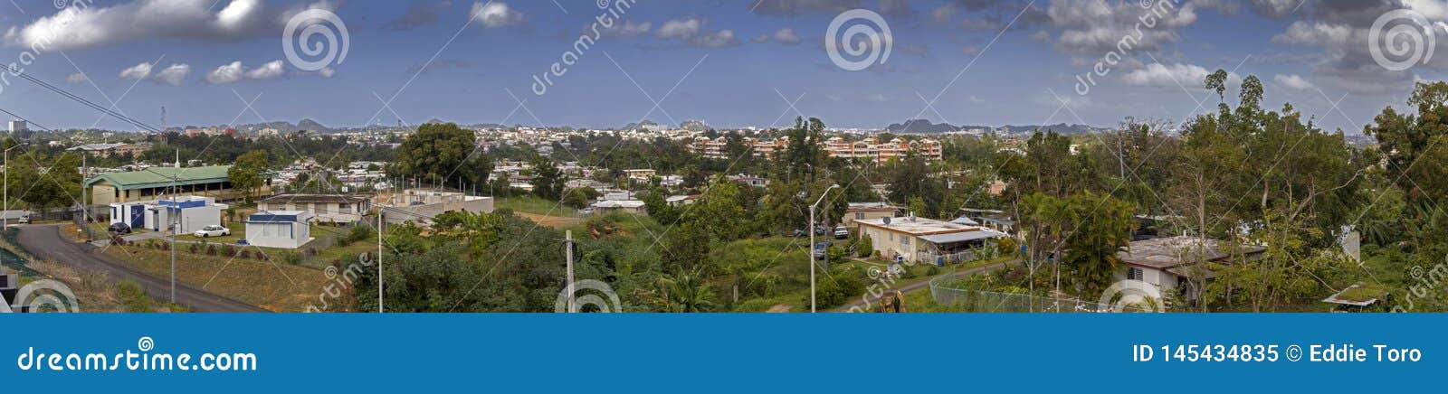 wide angle view of community of cerro gordo in bayamon puerto rico