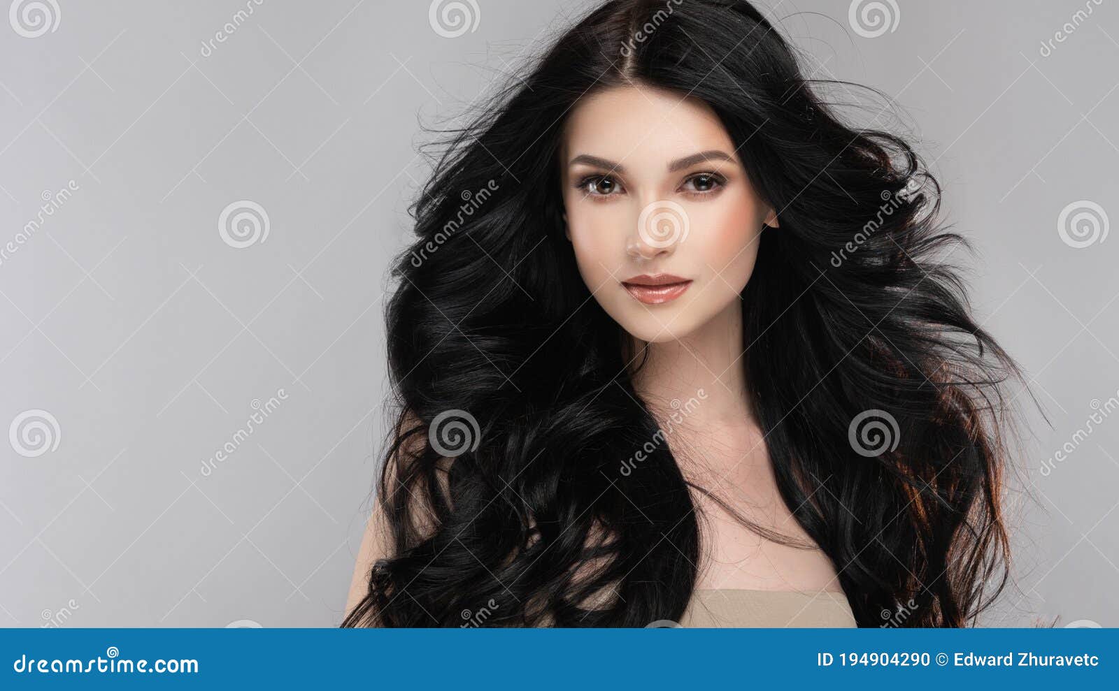 Black Haired Woman with Voluminous, Shiny and Curly  Hair.  Stock Photo - Image of long, glamour: 194904290