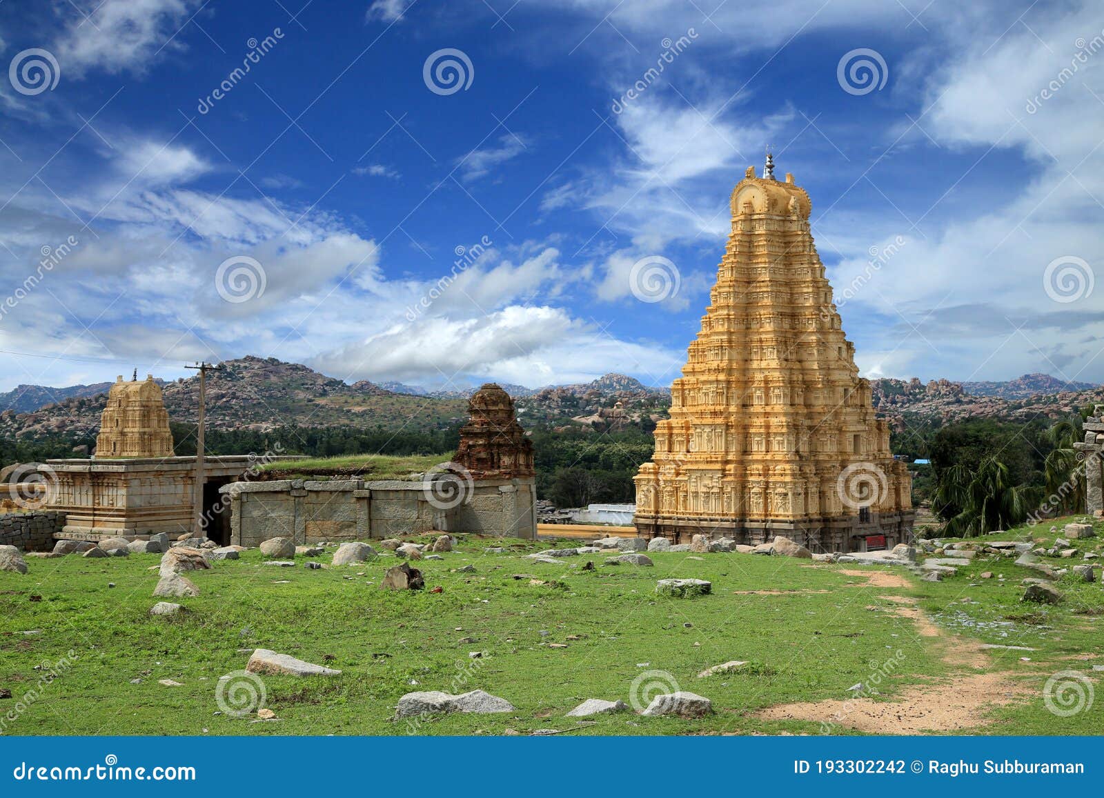 wide view of virupaksha - vijayanagar temple at hampi