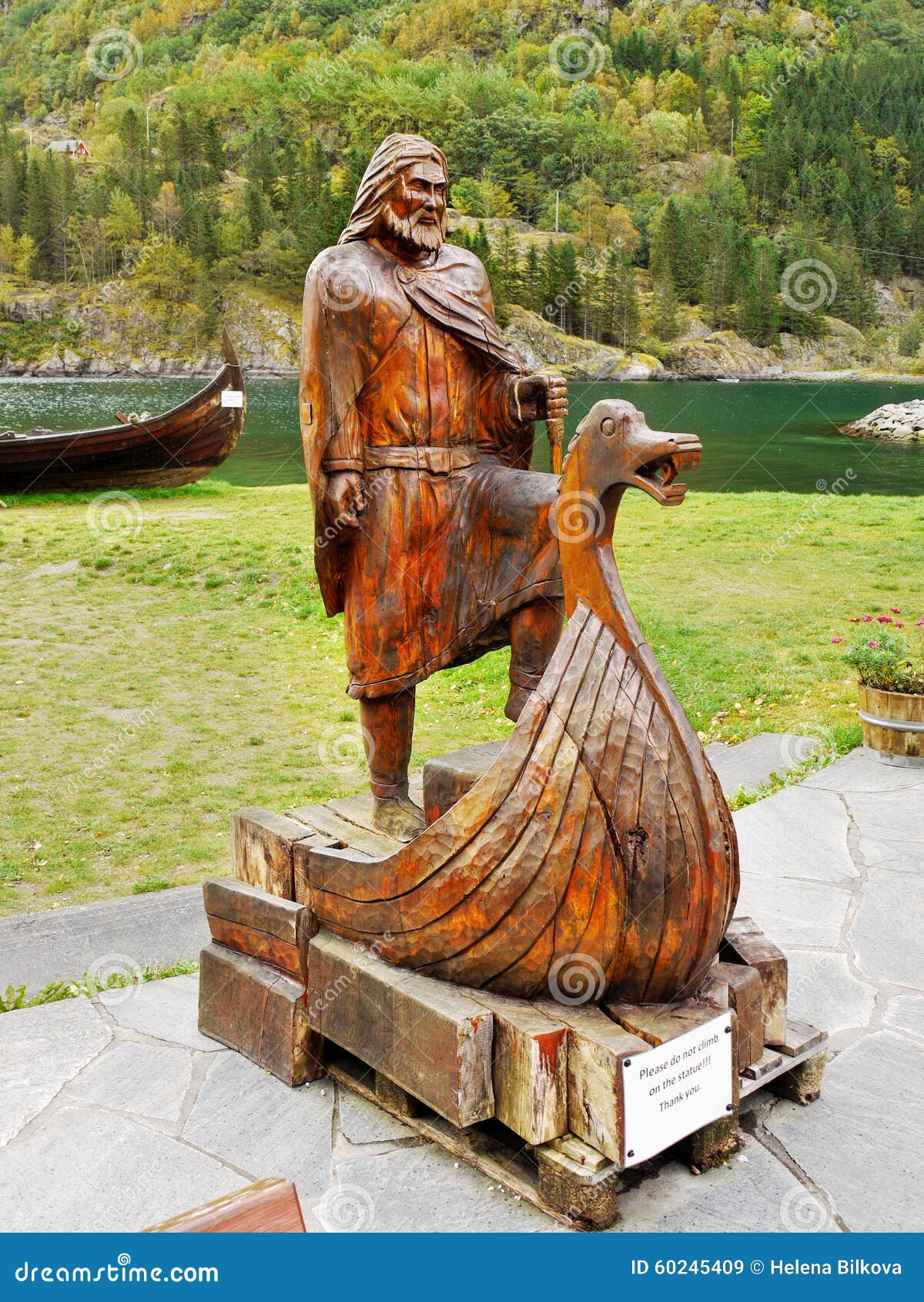 Wikingerschiff, VikingMann, Boot Stockbild Bild von tour, wikinger