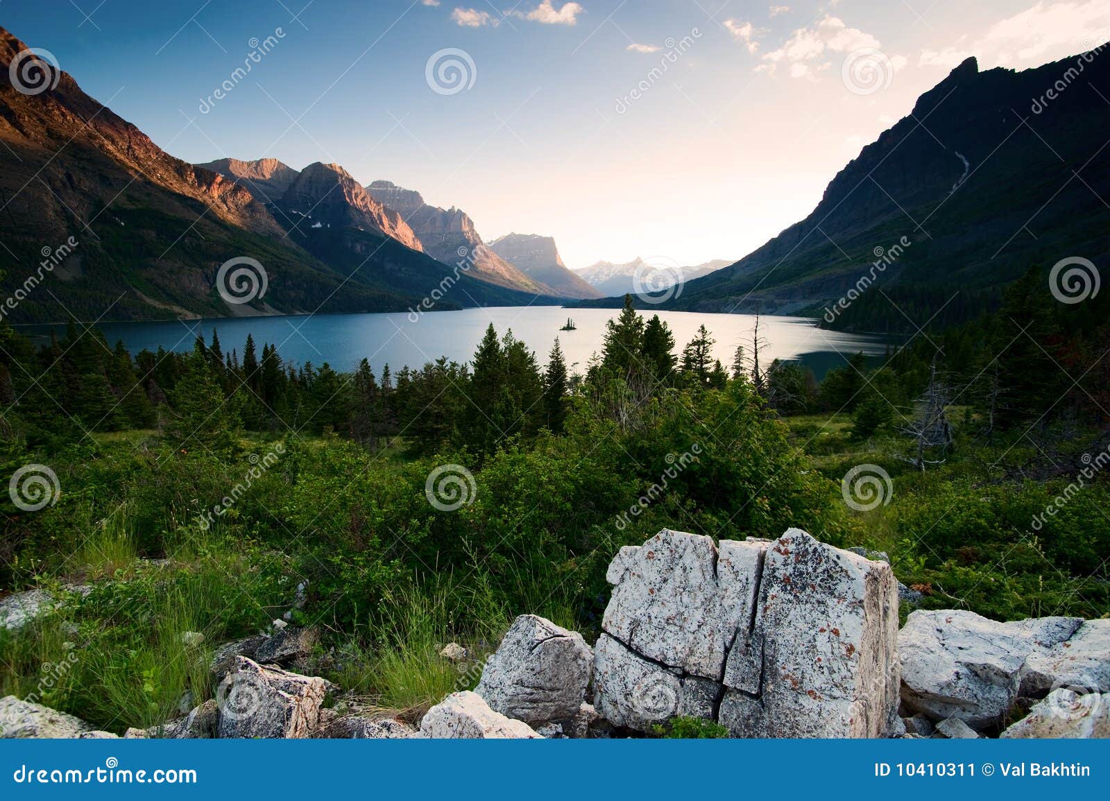 wild goose island. glacier national park. montana