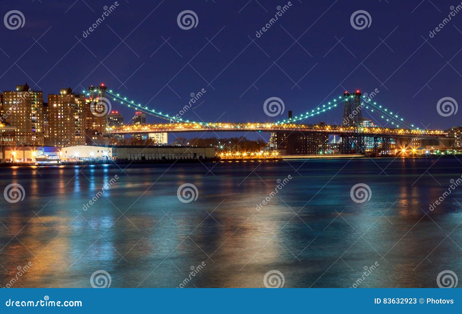 Williamsburg Bridge by Night, Spanning the East River between Brooklyn ...