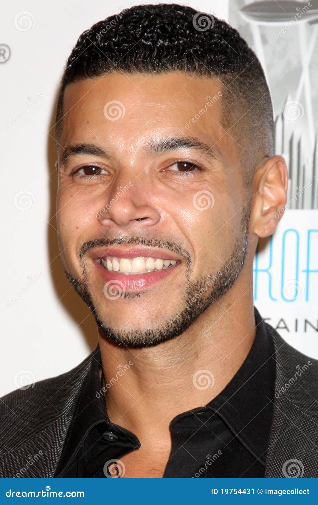 Wilson Cruz editorial photo. Image of network, angeles - 19754431