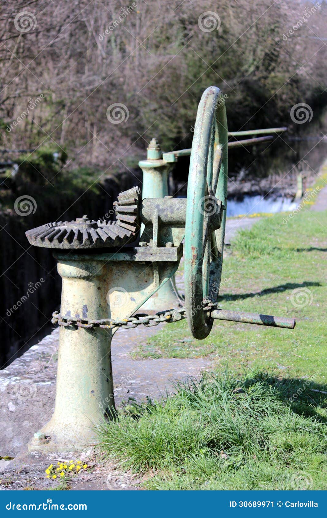 Winch stock image. Image of mechanical, rusty, metal 30689971