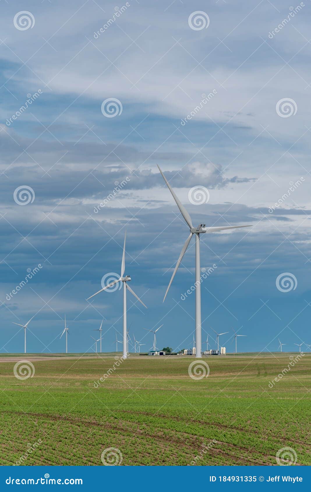wind turbines located in south eastern alberta