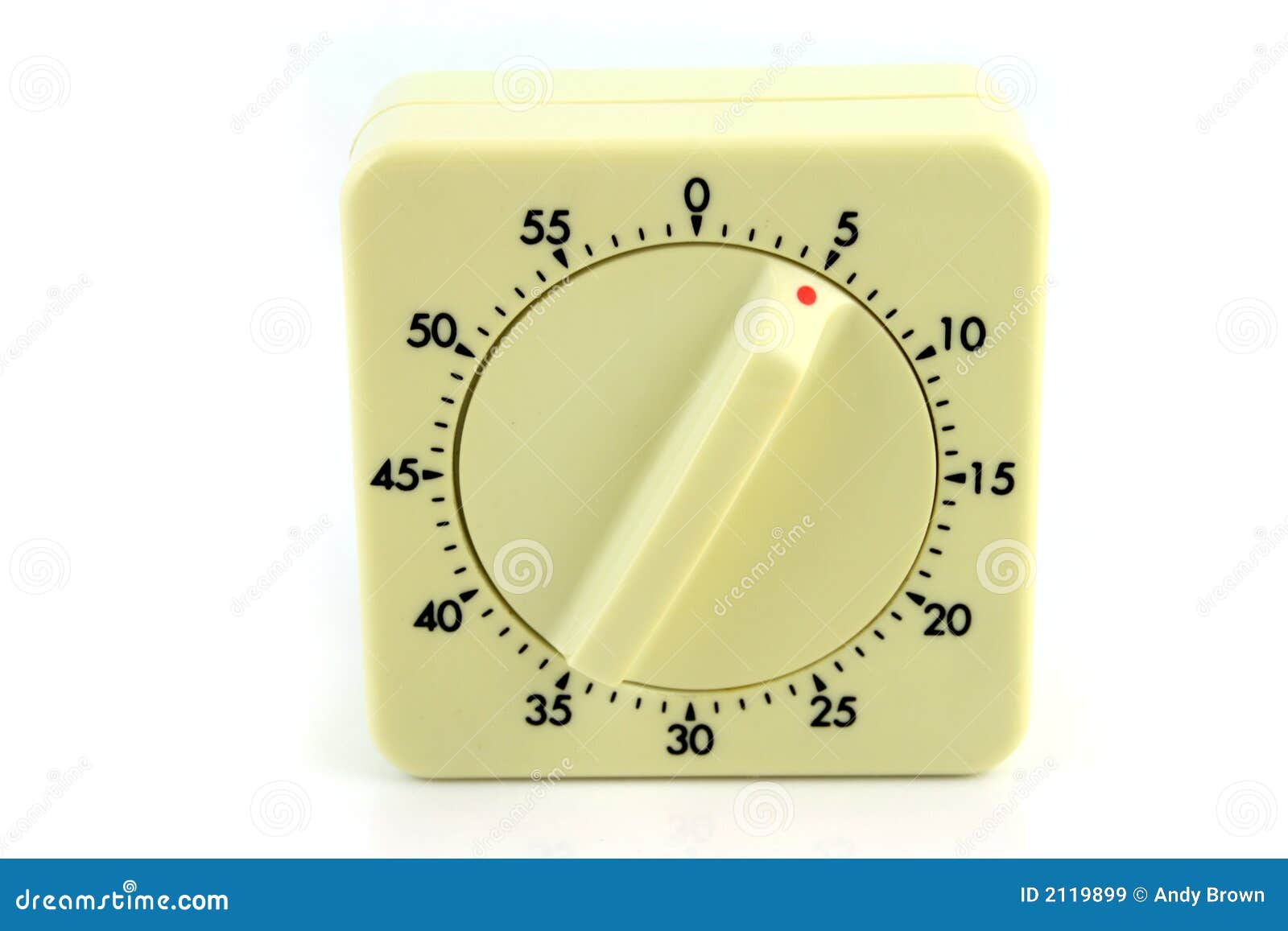 Wind Up Timer At 5 Minutes Royalty Free Stock Images - Image: 21198991300 x 957