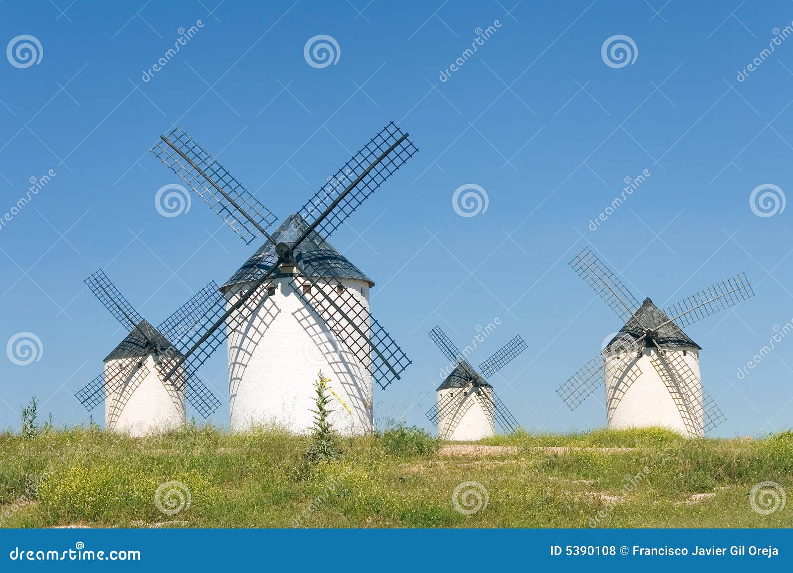 windmills at campo de criptana