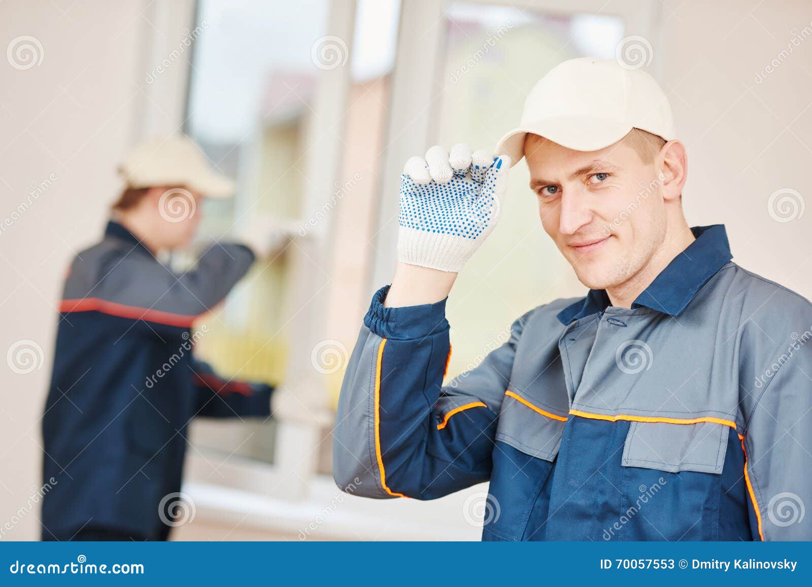 window installation worker