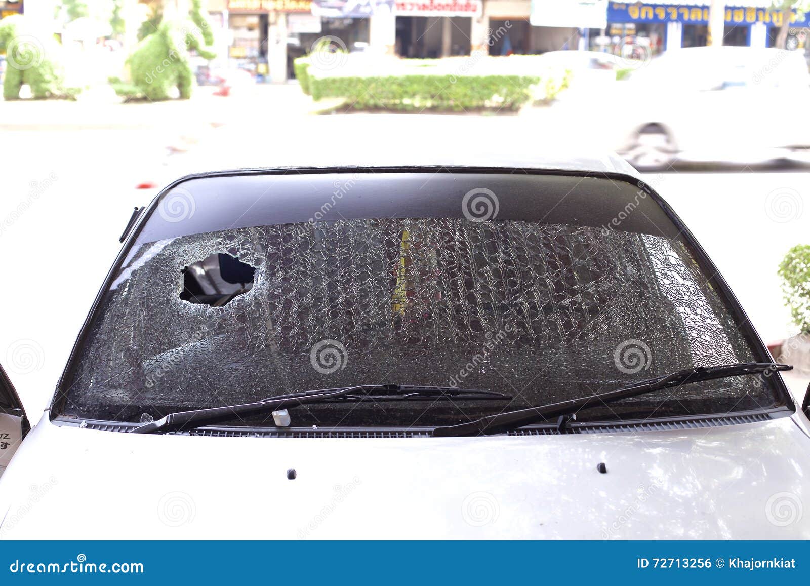 Windshield cracked stock photo. Image of andalism, crime 72713256