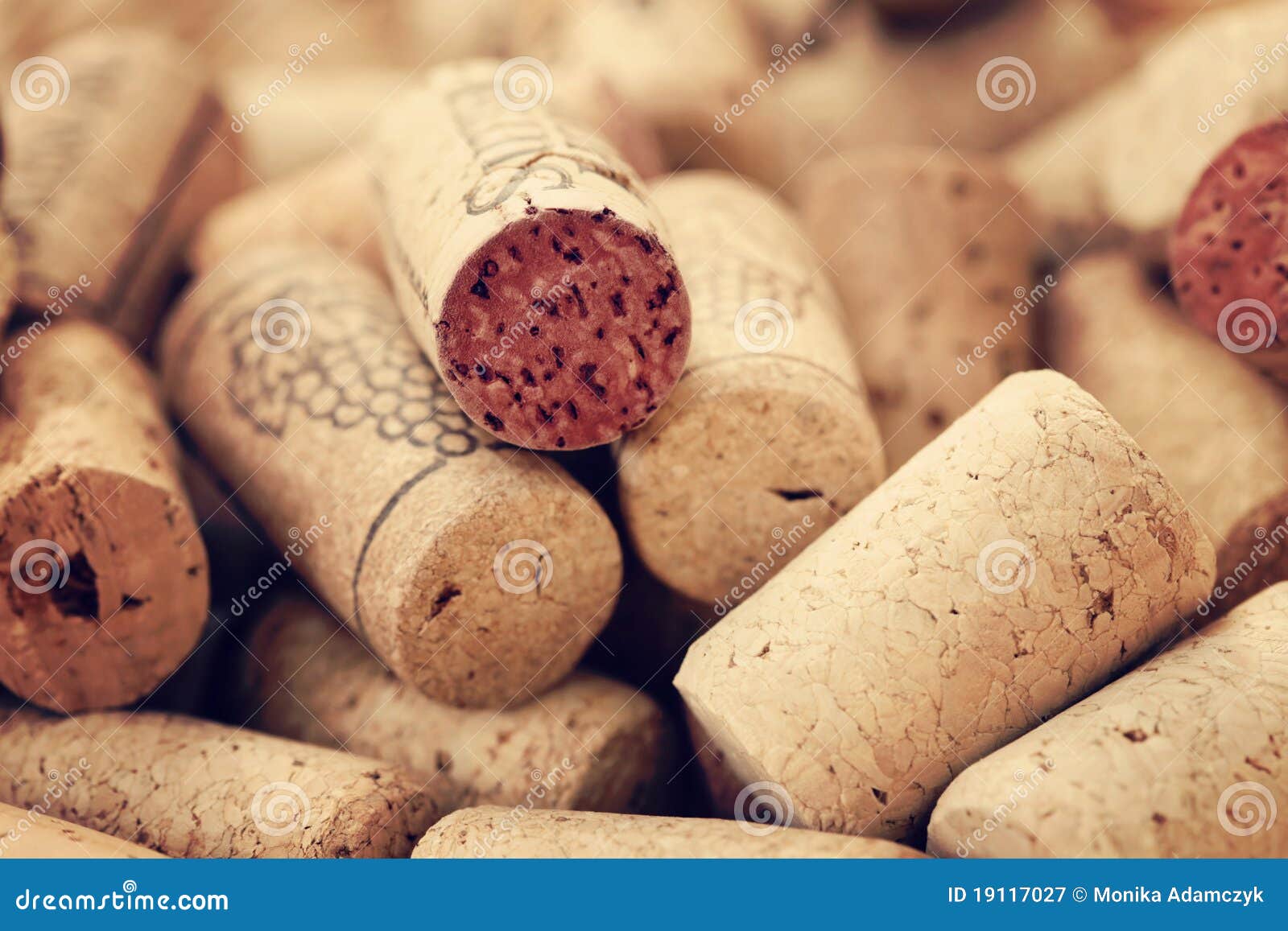 Wine corks backgrounds stock image. Image of life, grape - 19117027