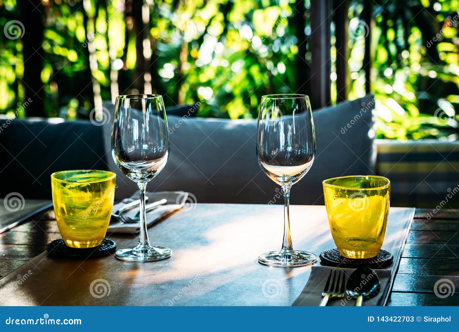 Wine Glass with Dining Set Prepare for Breakfast Lunch or Dinner on