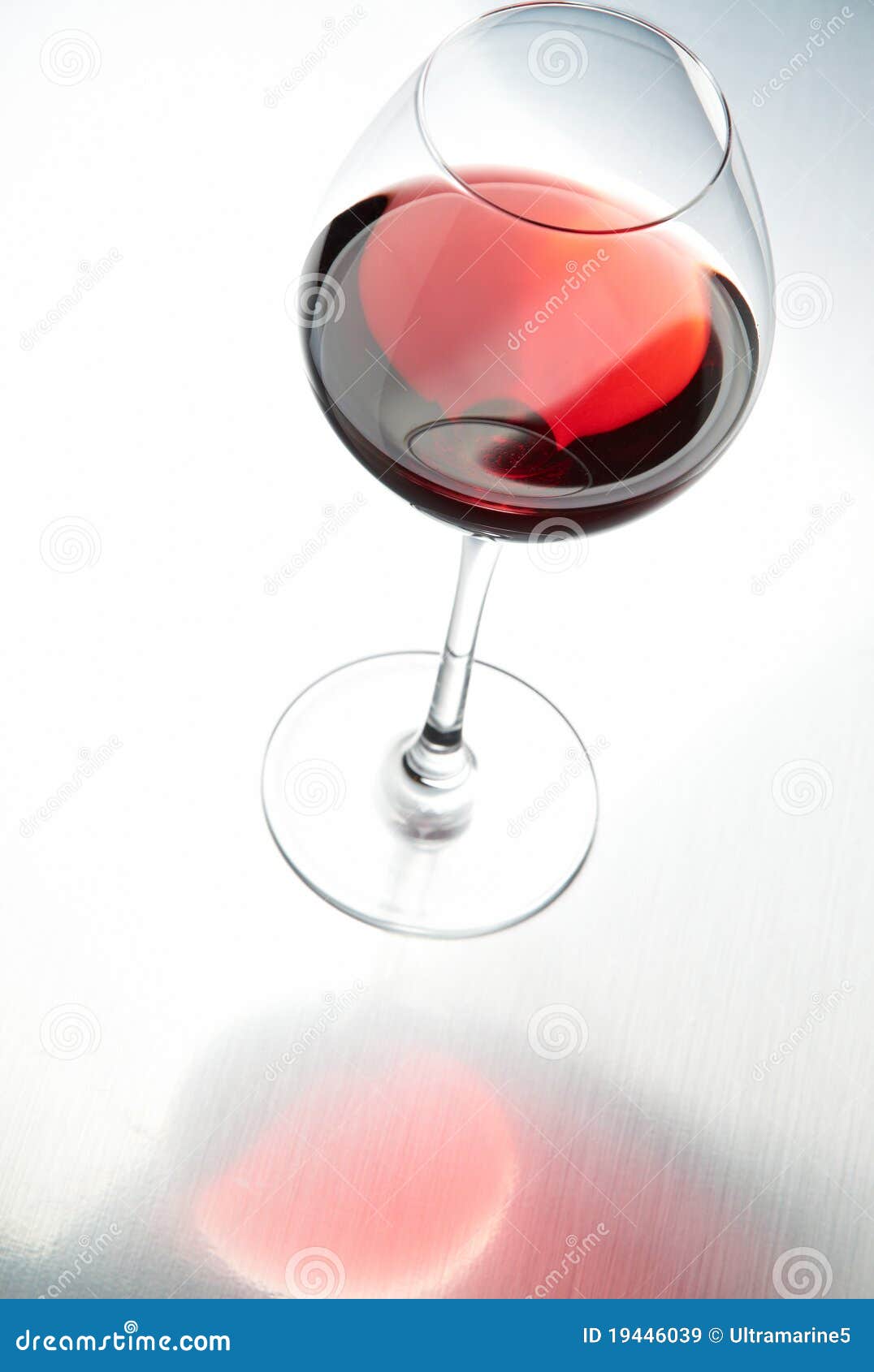 Wineglass with reflection stock image. Image of space 19446039