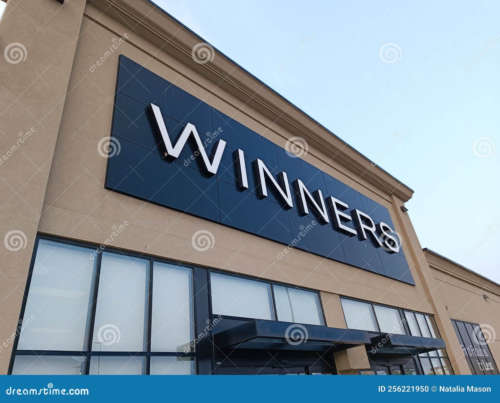 Winners store front editorial image. Image of people 256221950