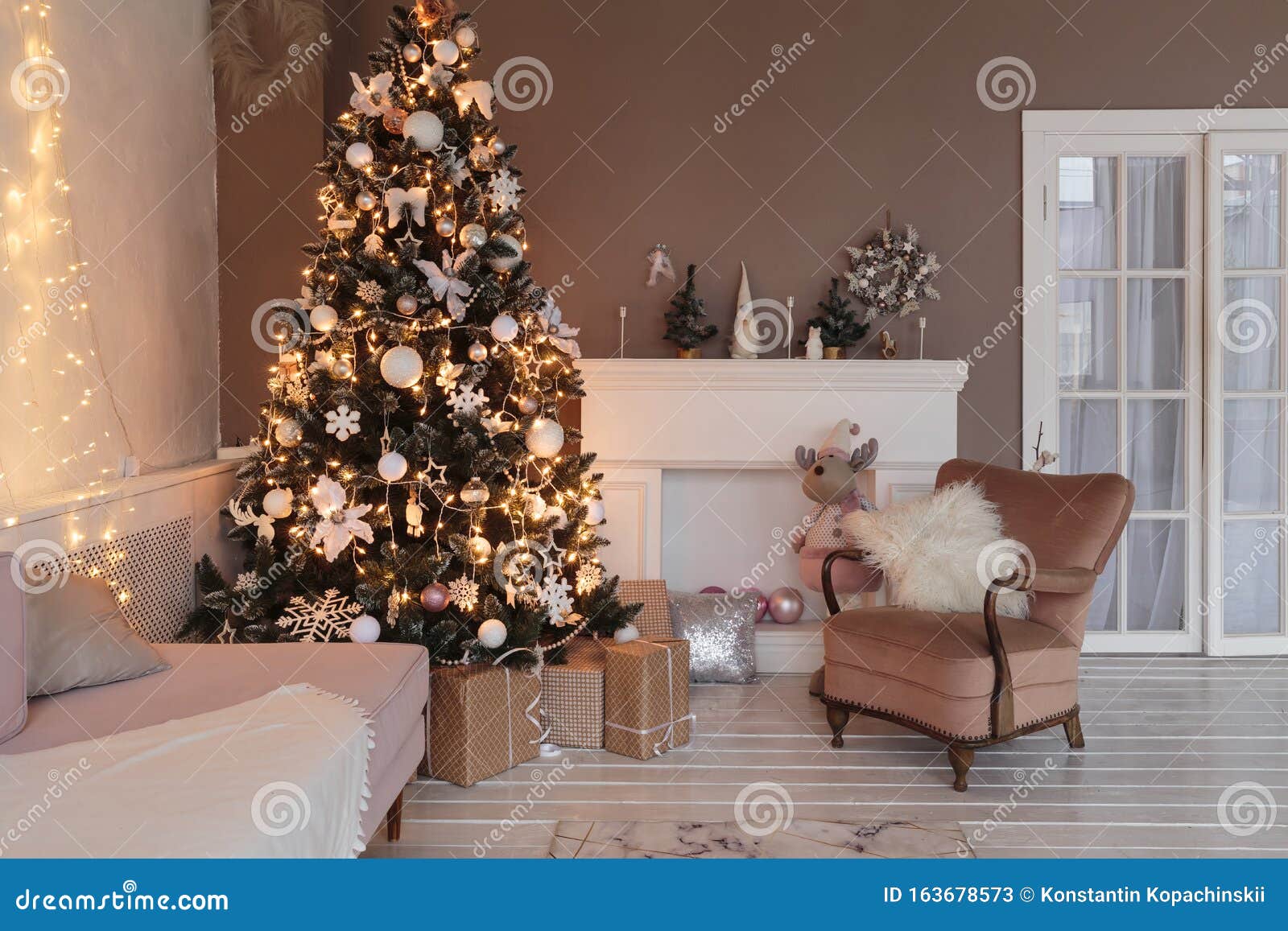 Winter Home Decor. Christmas Tree in Loft Interior Stock Image ...