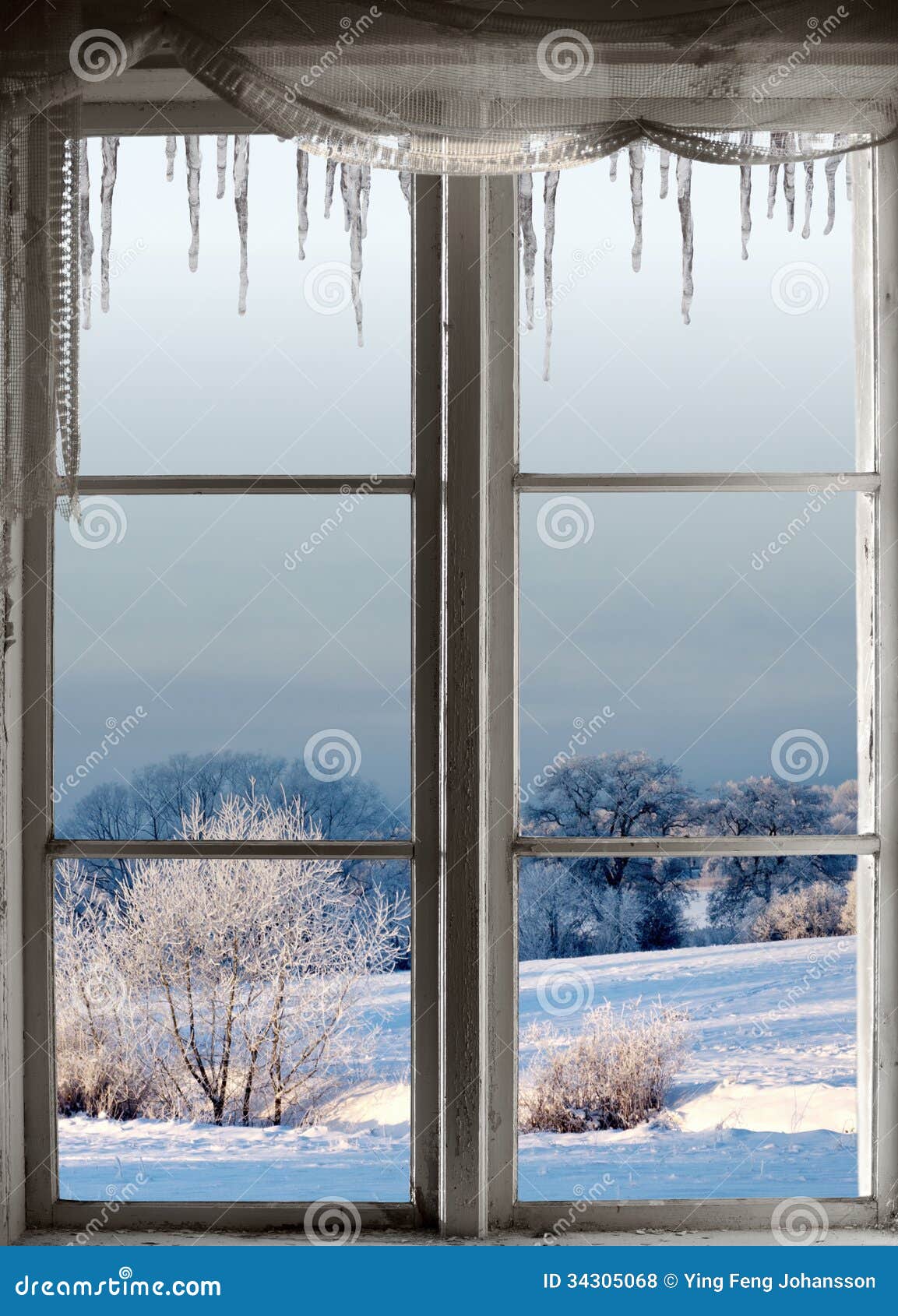 Beautiful winter landscape with rime frost in bushes and trees, seen 