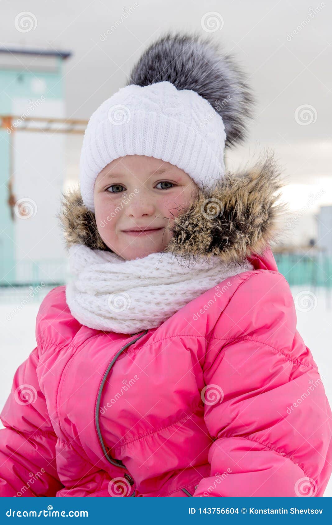 Winter Portrait of Little Girl Stock Photo - Image of beautiful, snow ...