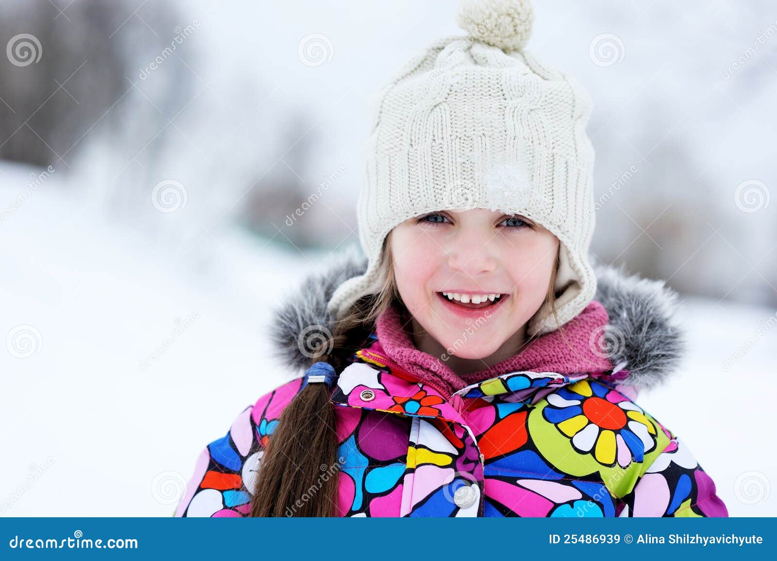 Winter Portrait of Little Girl in Warm Clothes Stock Image - Image of ...