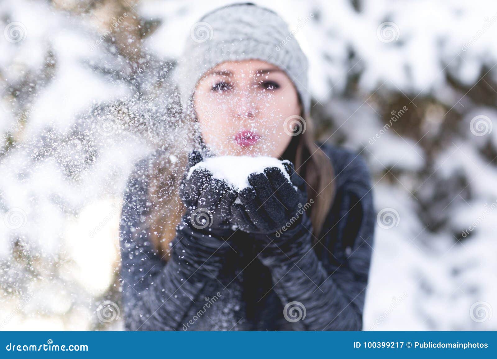 Winter, Snow, Freezing, Fun Picture. Image: 100399217
